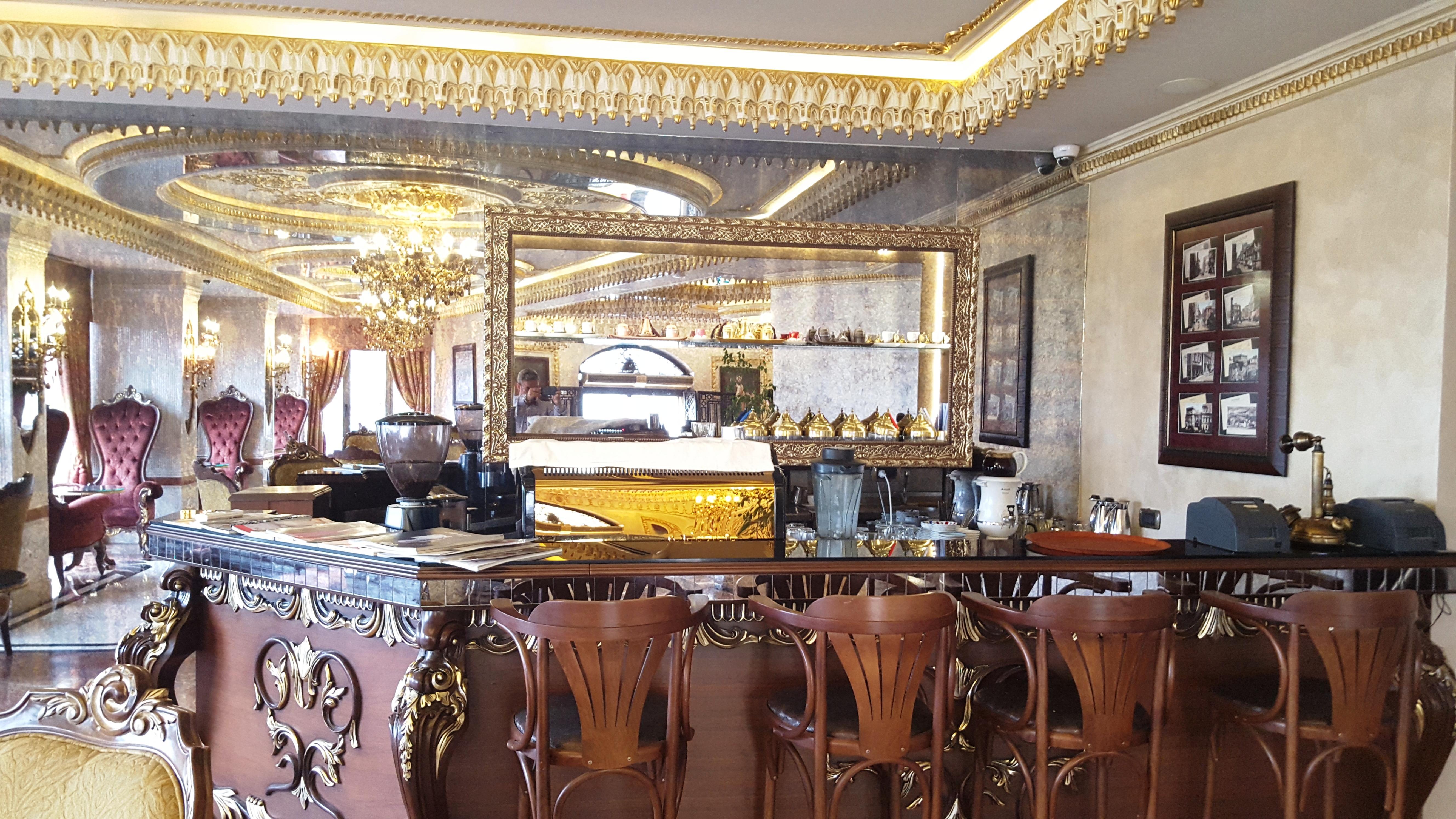 Daru Sultan Hotels Galata Isztambul Kültér fotó Interior of the restaurant